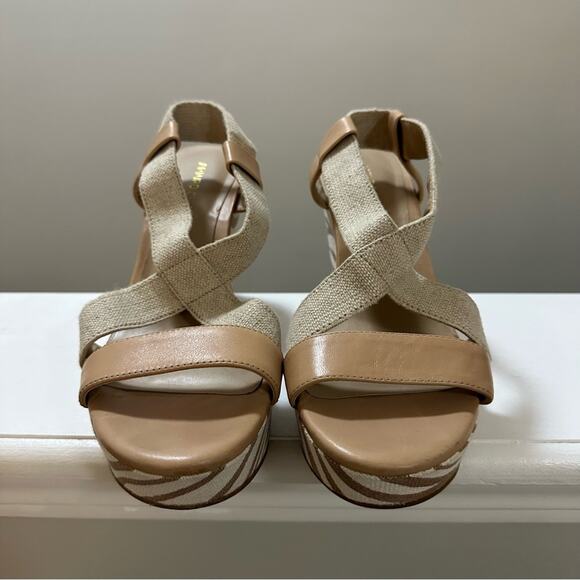 Arturo Chiang Clover Zebra Striped Wedge Platform Sandal Women’s size 9.5 - Picture 3 of 8